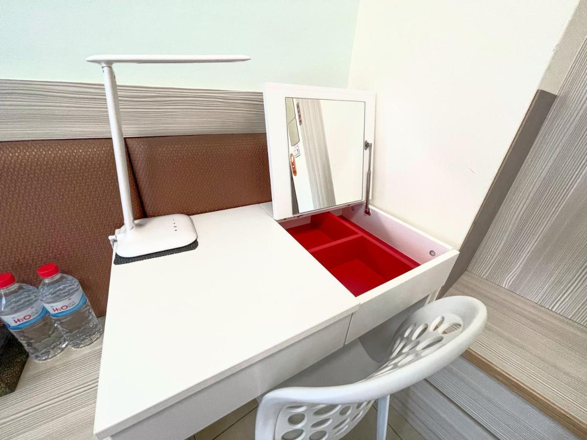 Zucuo Homestay Nangan Exteriör bild