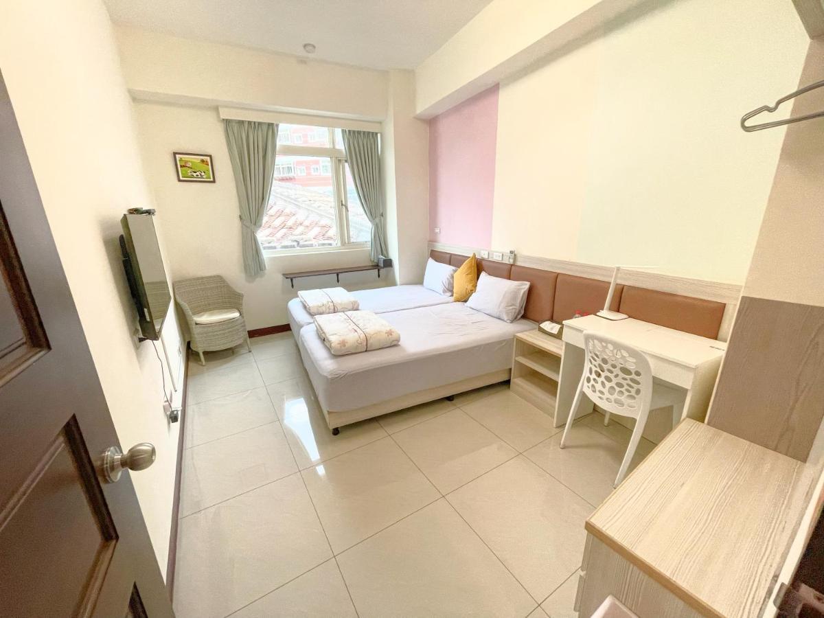 Zucuo Homestay Nangan Exteriör bild